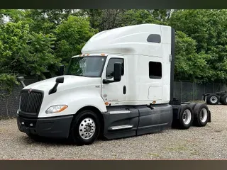 2021 INT LT625 6x4