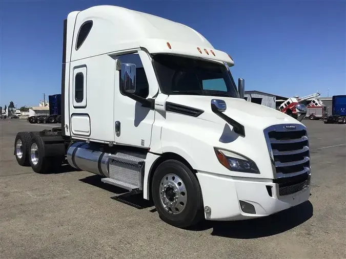 2021 FREIGHTLINER CASCADEVO102824f28c61927dff680fd0dd5c7549d