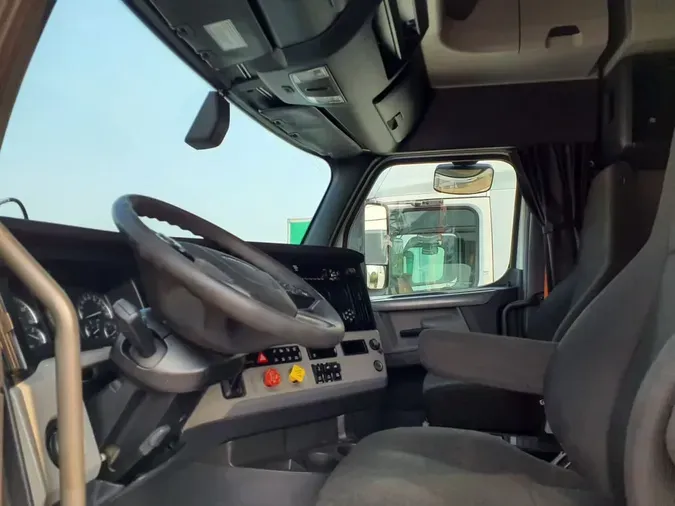 2020 FREIGHTLINER NEW CASCADIA PX12664