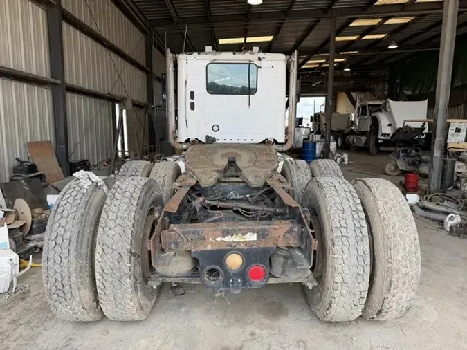 2015 FREIGHTLINER CORONADO 122 SD