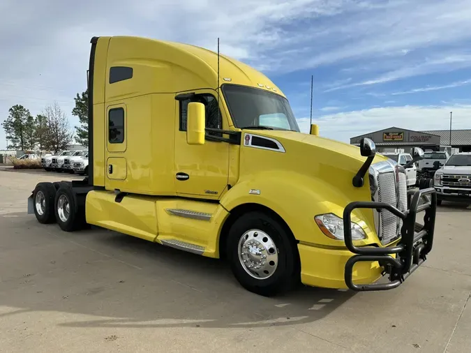 2021 Kenworth T680