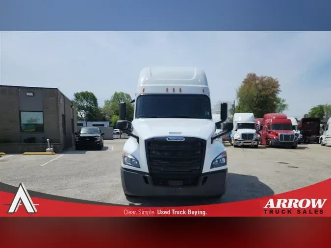 2020 FREIGHTLINER CA126