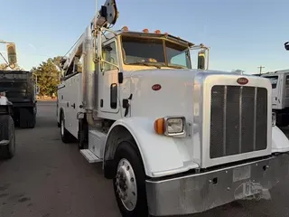 2011 PETERBILT 365
