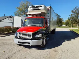 2016 FREIGHTLINER/MERCEDES M2 106