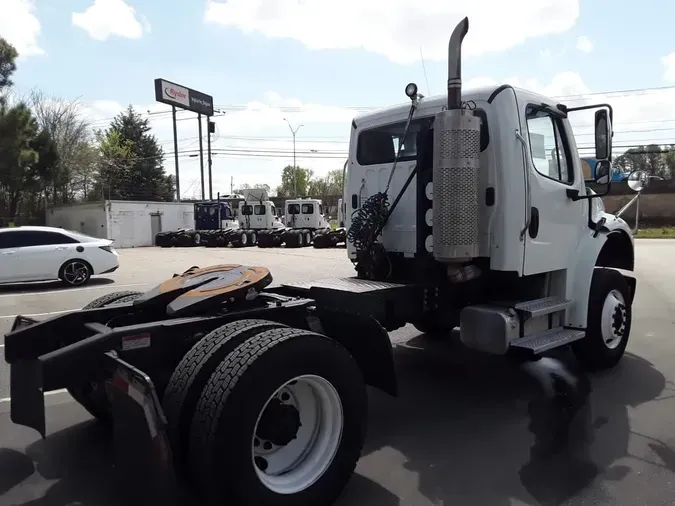2019 FREIGHTLINER/MERCEDES M2 106