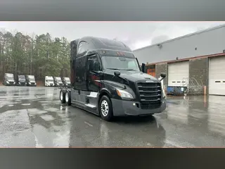 2022 Freightliner Cascadia 126