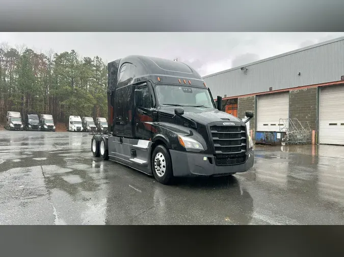 2022 Freightliner Cascadia 12602987ff8c9a0c14b9317436d52499c0a