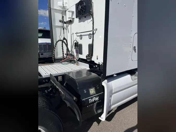 2022 Peterbilt 579