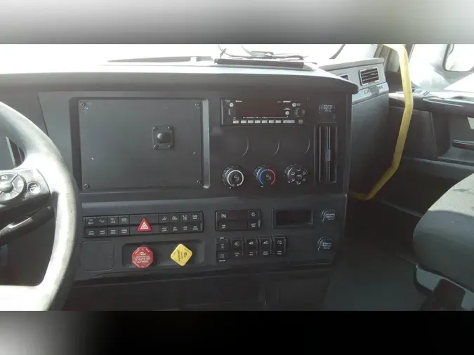2023 Freightliner Cascadia 126
