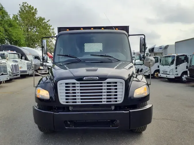 2018 FREIGHTLINER M2 106
