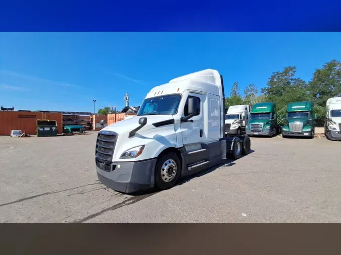 2022 Freightliner Cascadia 12602a33d48b026316a4c4c03b9d318c3d7