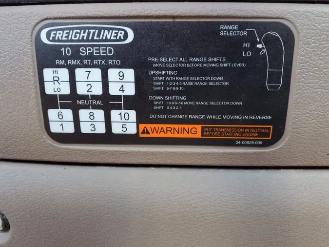 2020 FREIGHTLINER/MERCEDES CASCADIA 12502a443d150b68159f0702ce308ed198d
