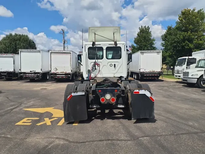 2019 FREIGHTLINER CASCADIA 125
