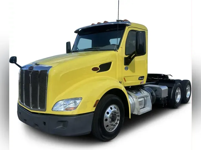 2021 Peterbilt 57902b008fb6e4dff74fe6fa21d56778c10