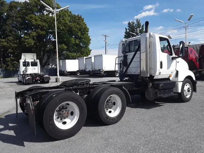 2020 NAVISTAR INTERNATIONAL LT625 DAYCAB T/A