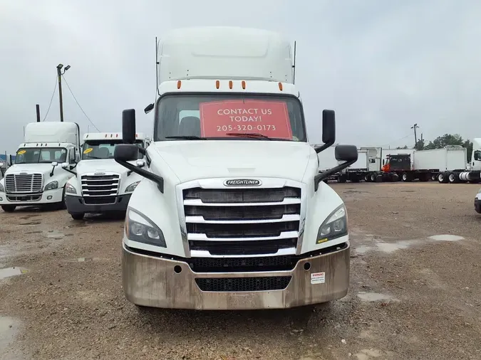 2019 FREIGHTLINER NEW CASCADIA PX12664