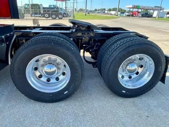 2020 Peterbilt 57902b4a29e141b9e2523a09234d33737bc