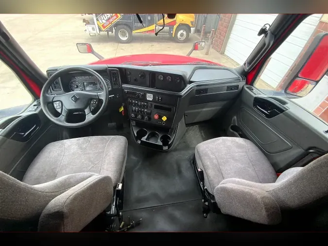2021 INT LT625 6x4