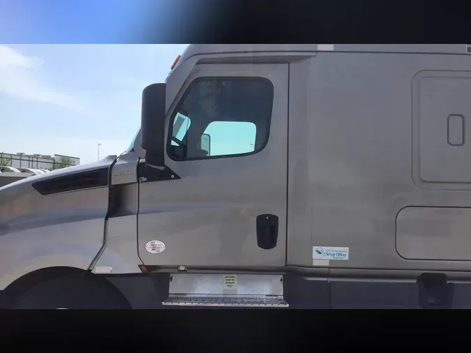 2021 Freightliner Cascadia
