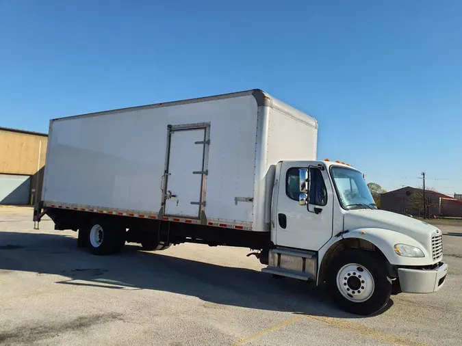 2018 FREIGHTLINER/MERCEDES M2 106