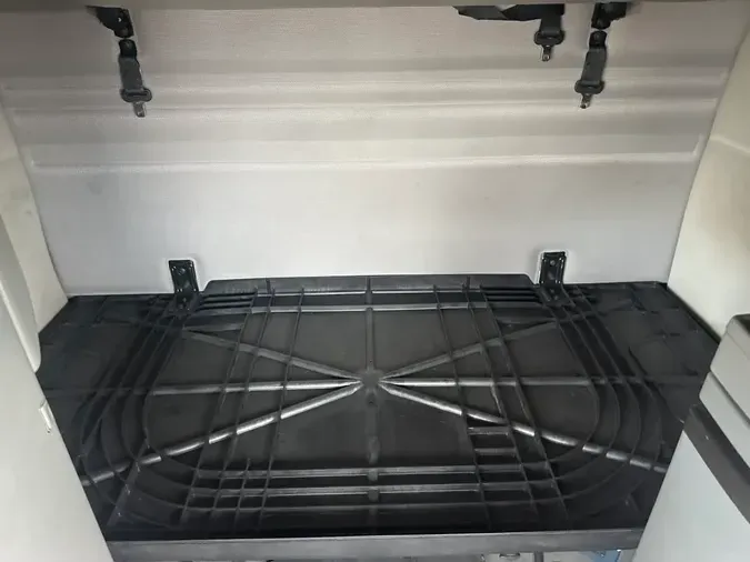 2020 VOLVO VNR64T-640