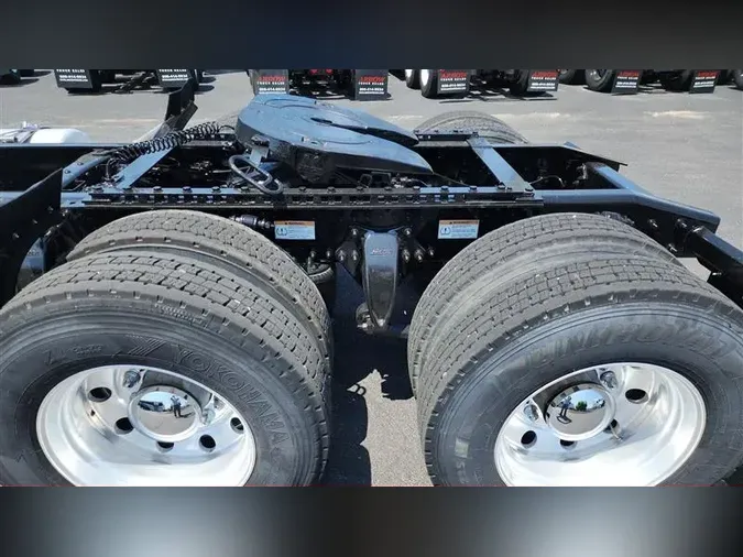 2019 FREIGHTLINER CASCADIA