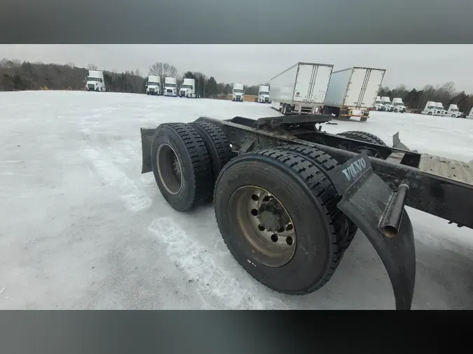 2020 Volvo VNR64T640