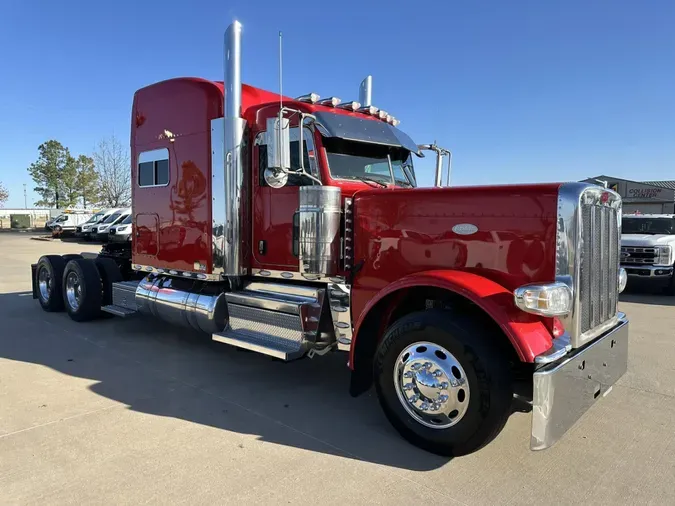 2024 Peterbilt 389