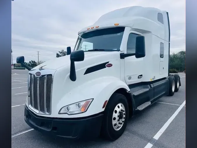 2021 Peterbilt 57902c3170878ecb85f5822b40c9c9f3845