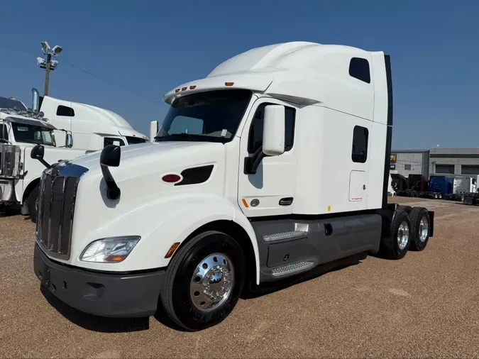 2021 Peterbilt 579