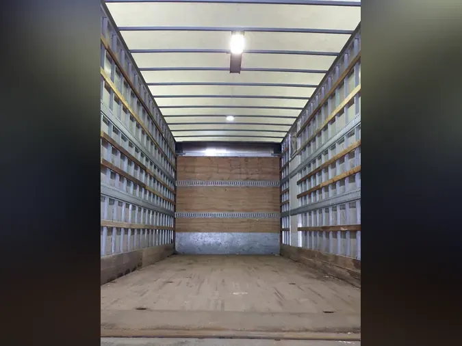 2020 FREIGHTLINER/MERCEDES M2 10602c70ce2e4bf61e8f65fd0afb42d9ee0