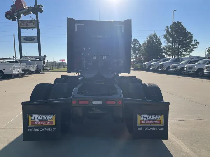 2023 Peterbilt 579