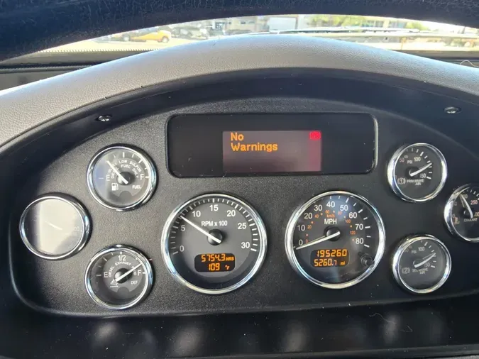 2021 Peterbilt 337