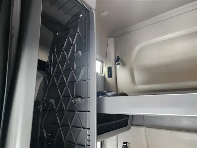 2022 INTERNATIONAL LT625