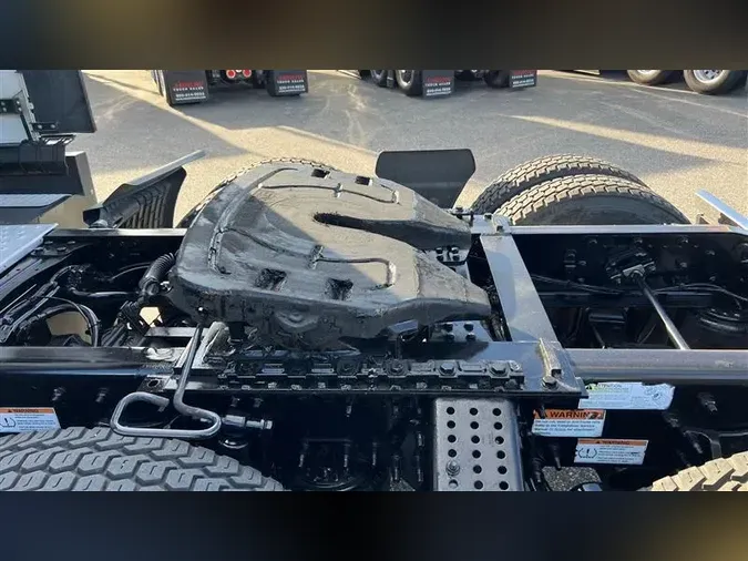 2022 FREIGHTLINER CA126