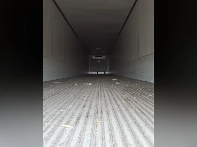 2017 UTILITY TRAILERS VS2RA 48/150/102