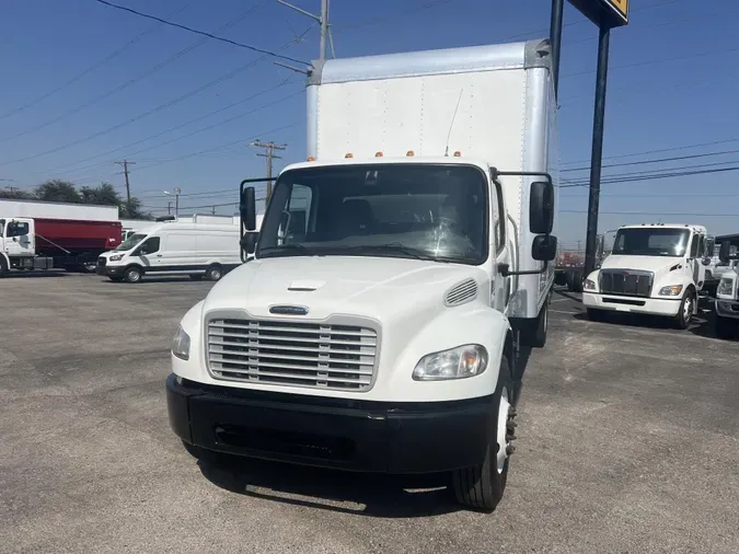 2017 Freightliner Business Class M2 106