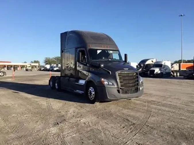 2019 Freightliner Cascadia02e19fb2d566f0be70d1c1e97be15984