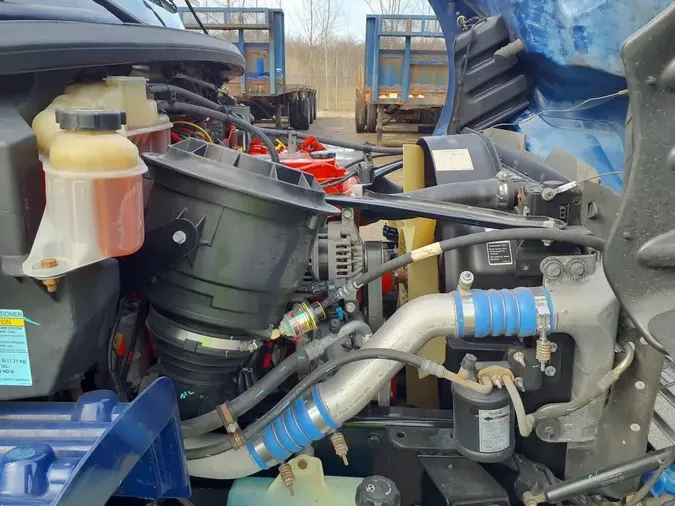 2019 FREIGHTLINER/MERCEDES M2 106