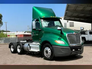 2020 INT LT625 6x4