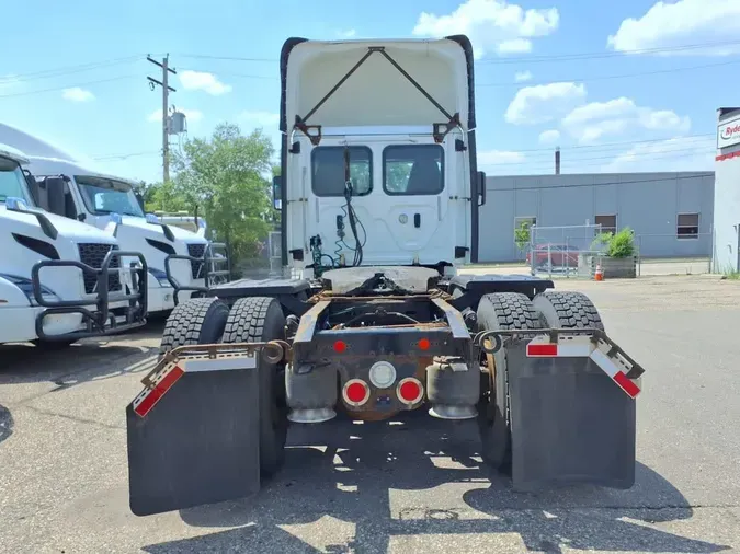 2018 FREIGHTLINER CASCADIA 125