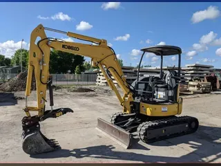 2017 Kobelco SK35SR-6E