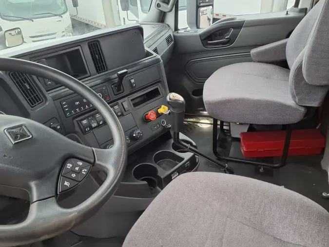 2021 NAVISTAR INTERNATIONAL LT625 DAYCAB S/A