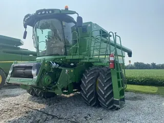 2012 John Deere S660