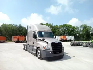 2022 Freightliner Cascadia 126
