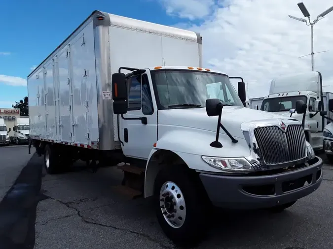 2019 NAVISTAR INTERNATIONAL 4300