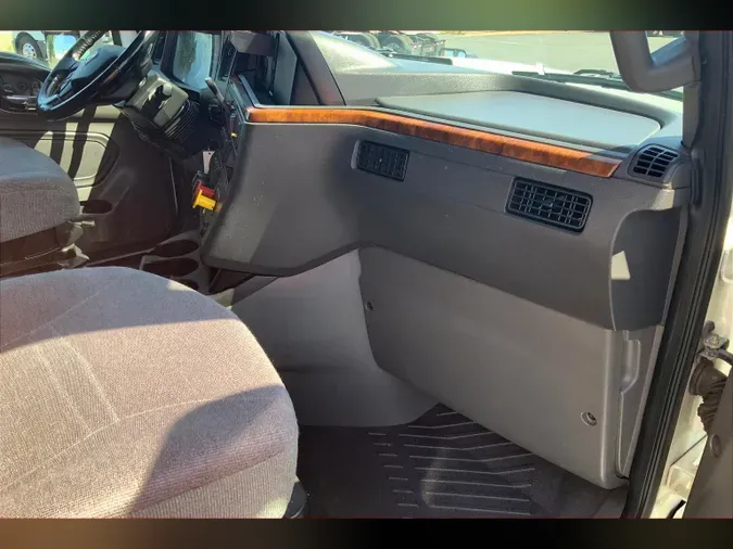 2021 INT LT625 6x4