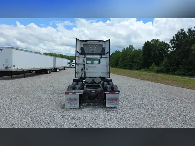 2018 Volvo VNL300