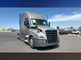 2023 Freightliner Cascadia