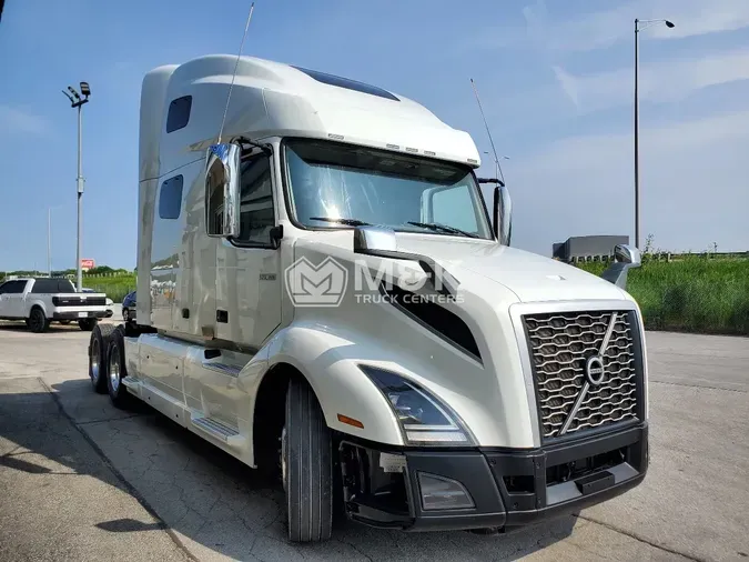 2019 VOLVO VNL64T760